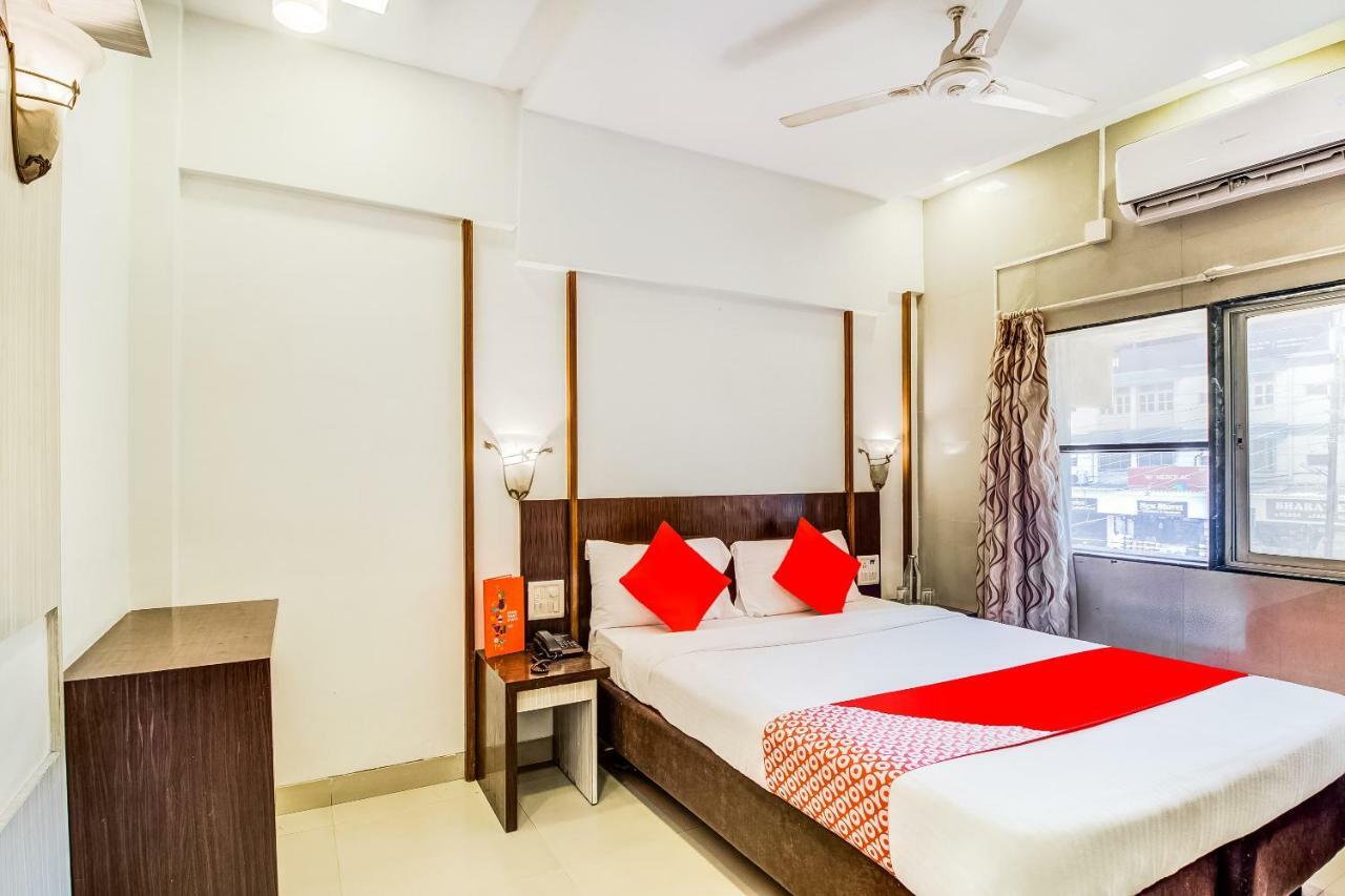 Oyo Flagship 19825 Hotel Panchratna Panvel Eksteriør billede